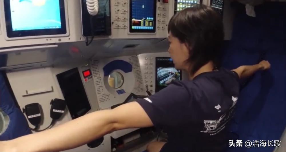 万米载人深潜,万米深潜