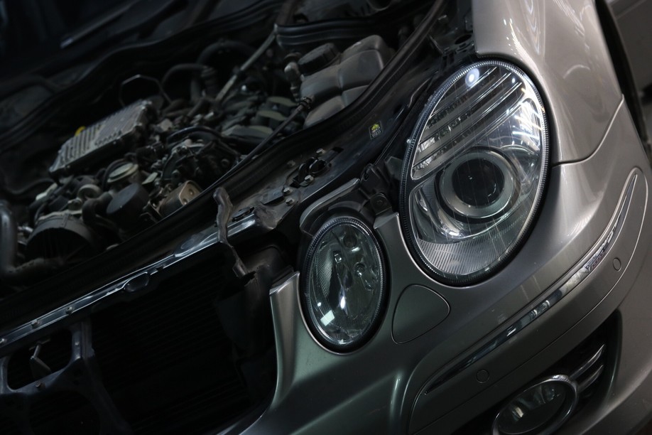 06年四眼奔驰e280多大排量,怪兽修车日记奔驰