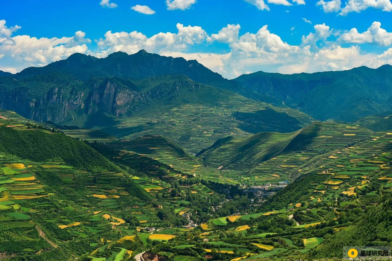 甘肃荒凉风景视频,甘肃荒凉的美景