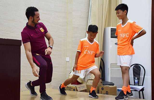 五人制足球准备活动,青少年五人制足球战术训练