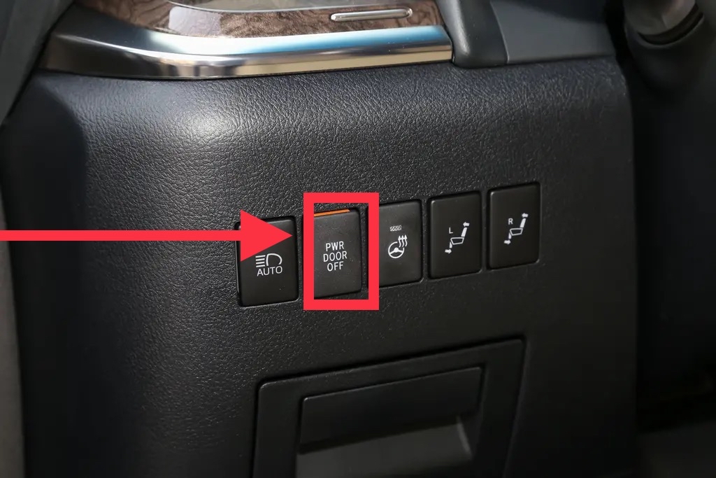 埃尔法电动门全部失灵,埃尔法电动门失效怎么回事