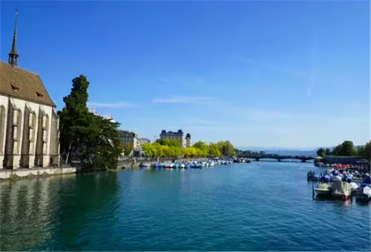 瑞士人口少吗,瑞士人口为什么那么少