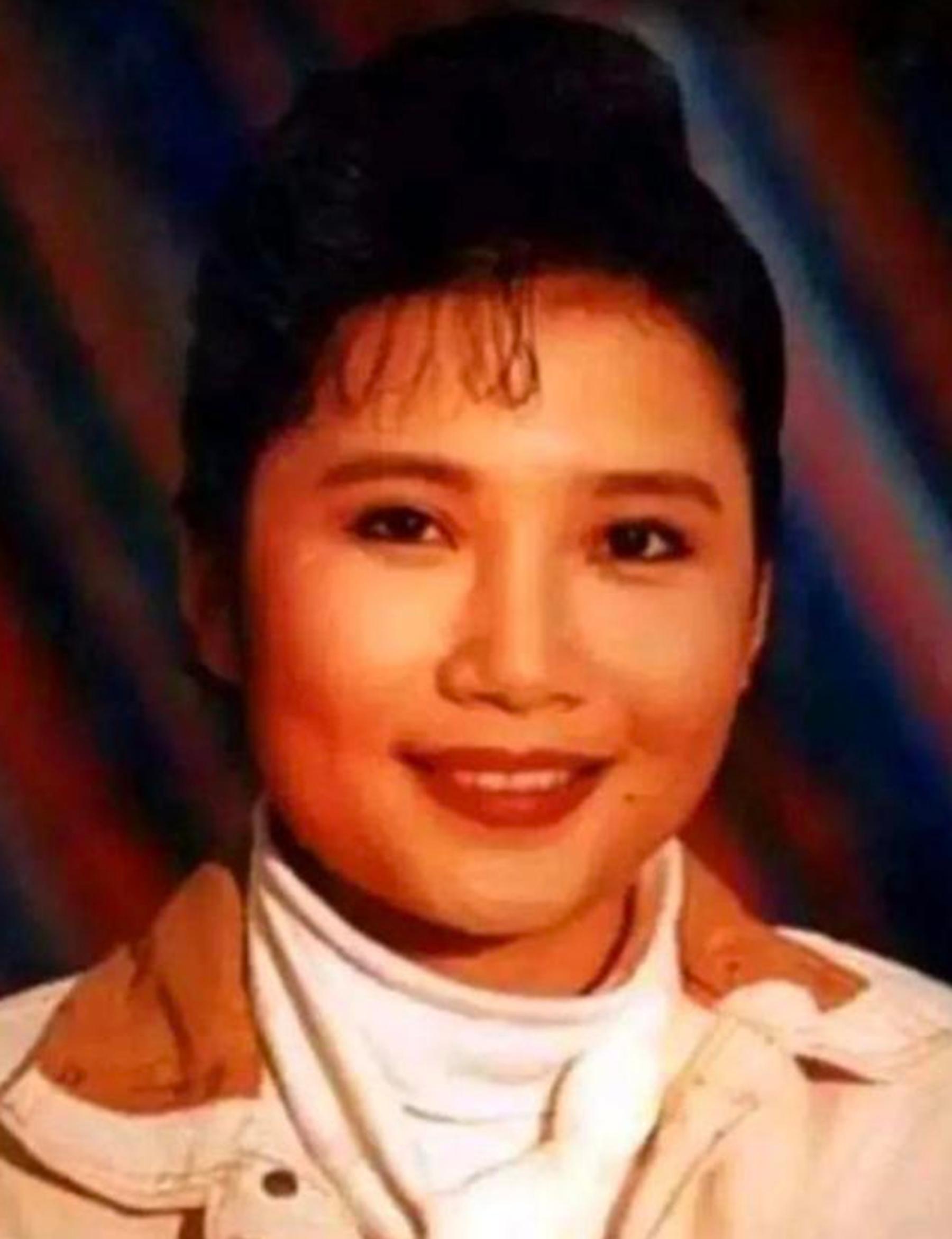 唱歌的李娜为什么出家,唱青藏高原的李娜为什么要出家