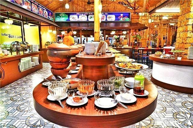 一条旅游路线打通欧亚,一条沿中国边界自驾游的路线