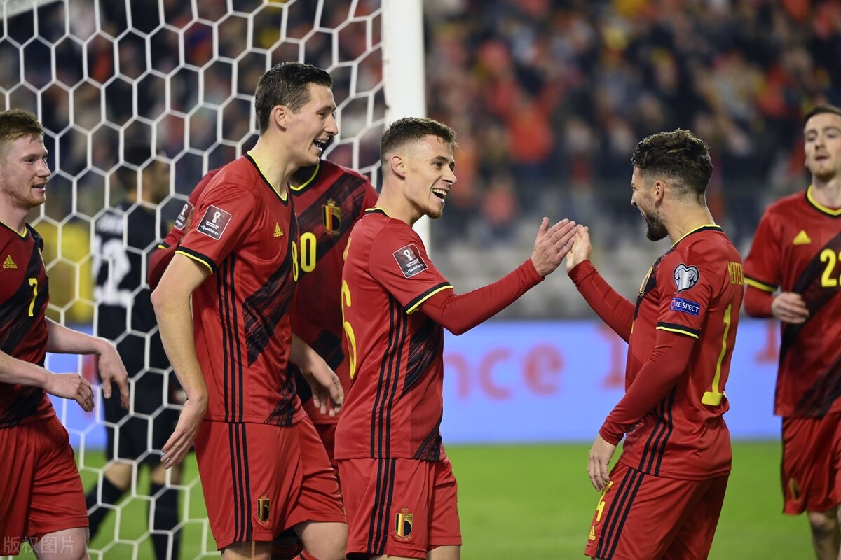 稳定3-1，射21次+控球76%！比利时队豪取7场不败，世界杯提前出线