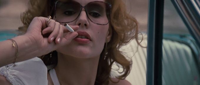 不抽烟的007，还酷吗？