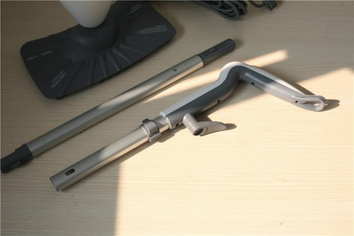 旧地板怎样擦让它焕然一新,高端户外塑木地板焕然一新