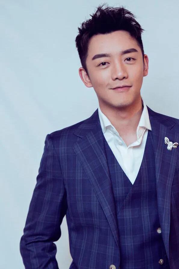 郑恺和angelababy以前什么关系,郑恺和angelababy以前是什么关系