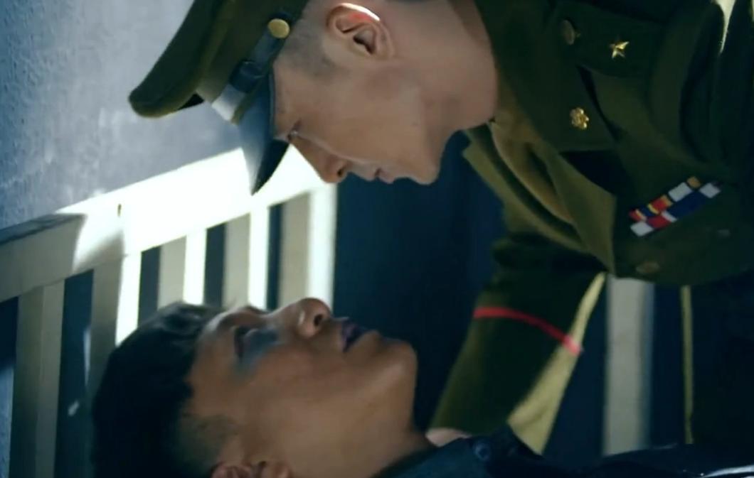 从张艺兴、吴越到王骏迪,《扫黑风暴》明明就是个红雷宇宙