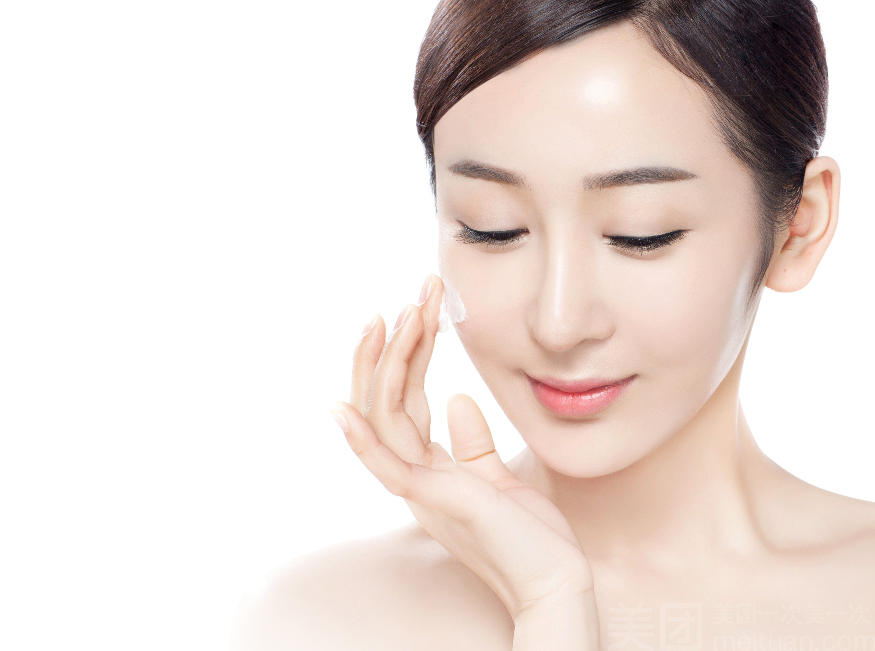 皮肤毛孔严重堵塞怎么疏通,毛孔堵塞怎么办什么方法最有效