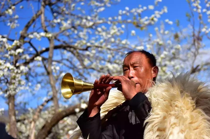 唢呐的演奏技巧,唢呐演奏的技巧和方法