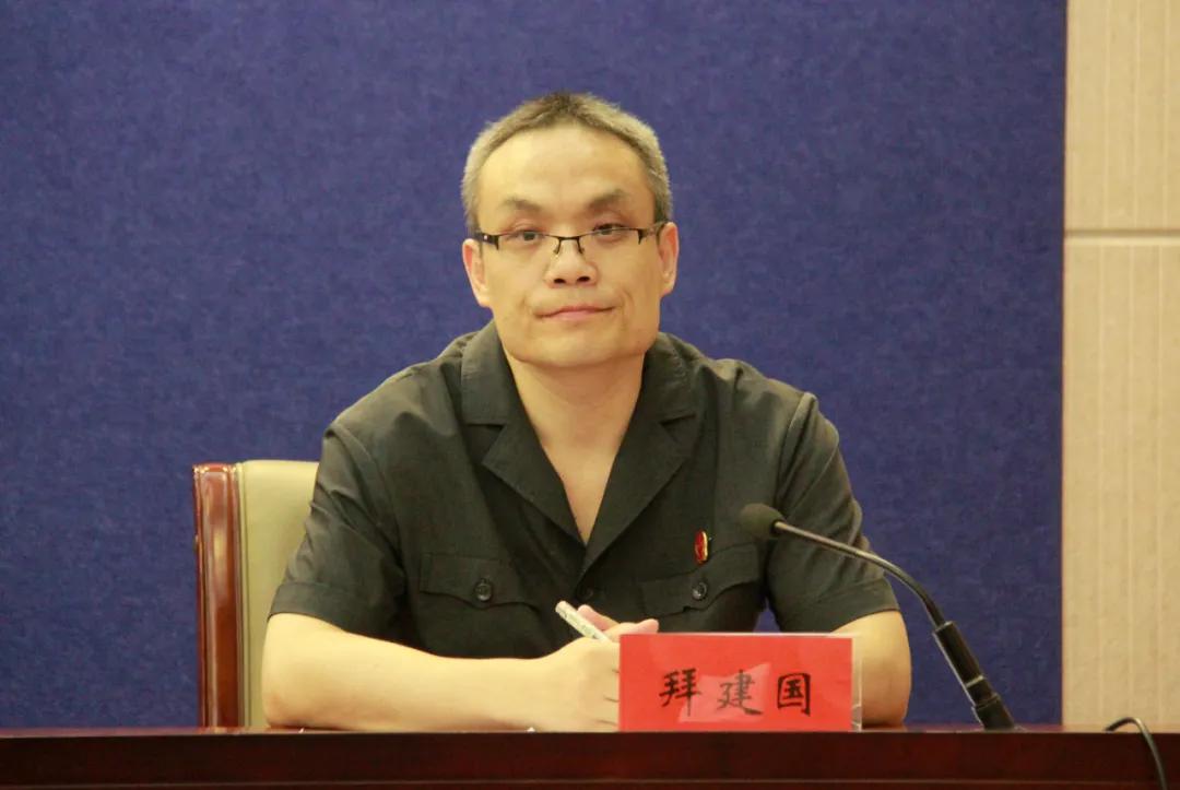 坚决维护中小投资者利益,坚决保护中小投资者合法权益