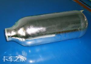 国六lng车价格,国六lng牵引车费气