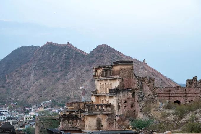 印度这座老城，房子都是粉色，去亚洲最豪华电影院只要几十元