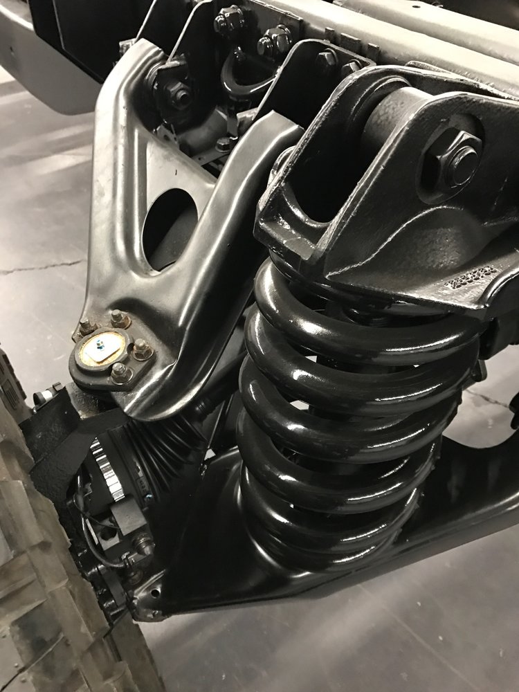 东风猛士和悍马h1谁越野能力强,东风猛士悍马模型