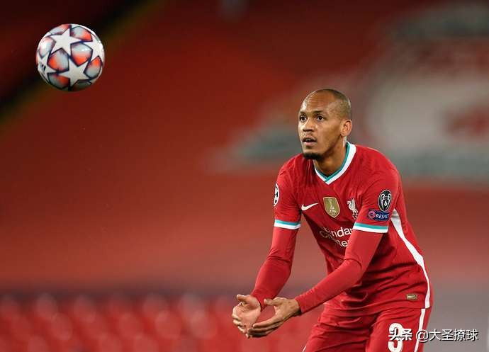 博格巴在曼联周薪多少,博格巴周薪税前税后