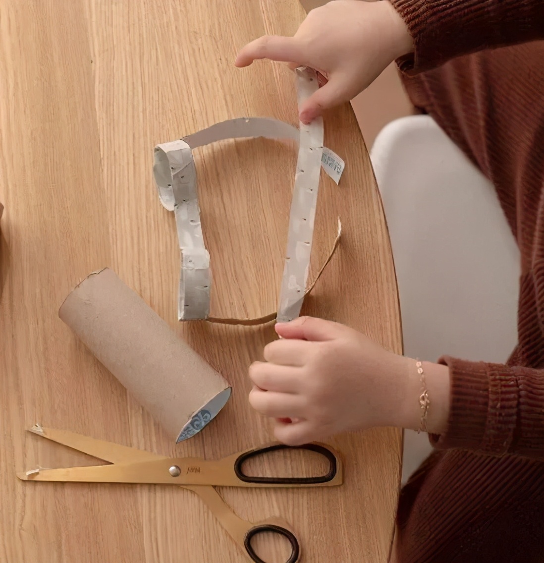 韩国主妇治愈生活,韩国主妇带着婴儿做家务