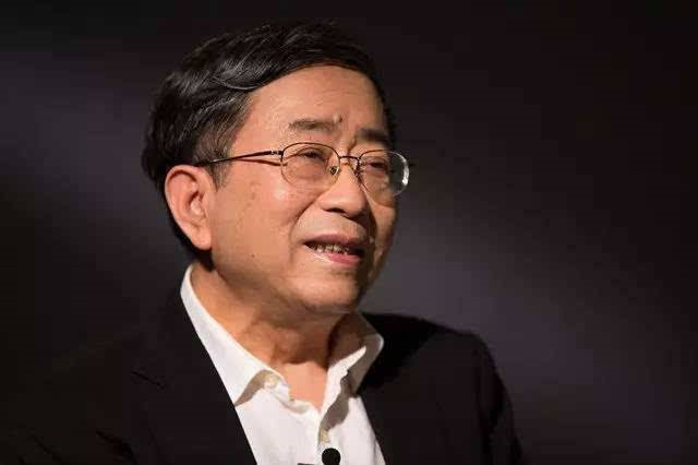 余秋雨为啥身败名裂,为什么余秋雨被拉下神坛