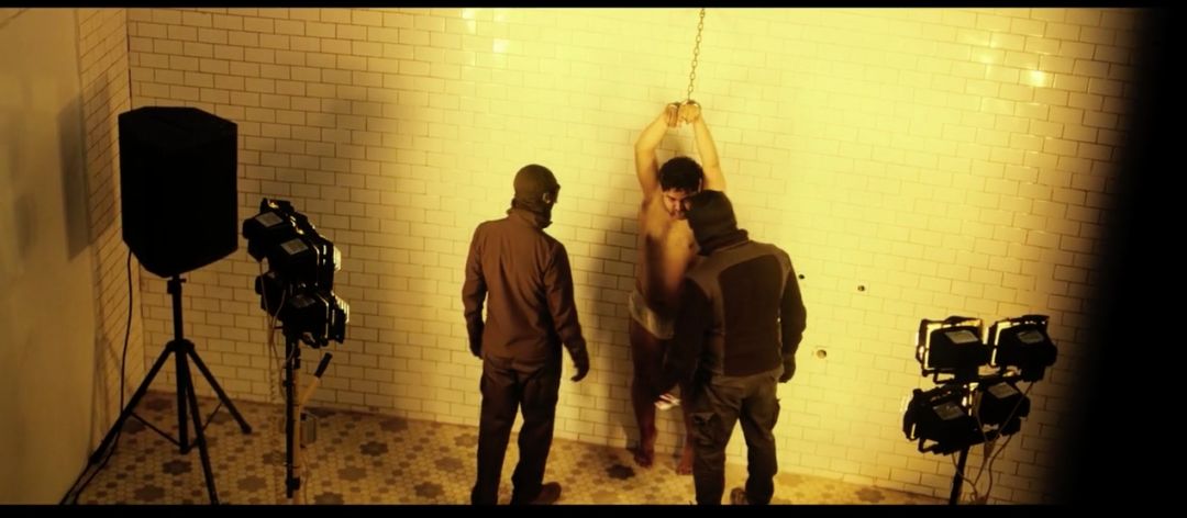 直视最恐怖的伦理禁忌，这新片扒开世纪惊人黑幕