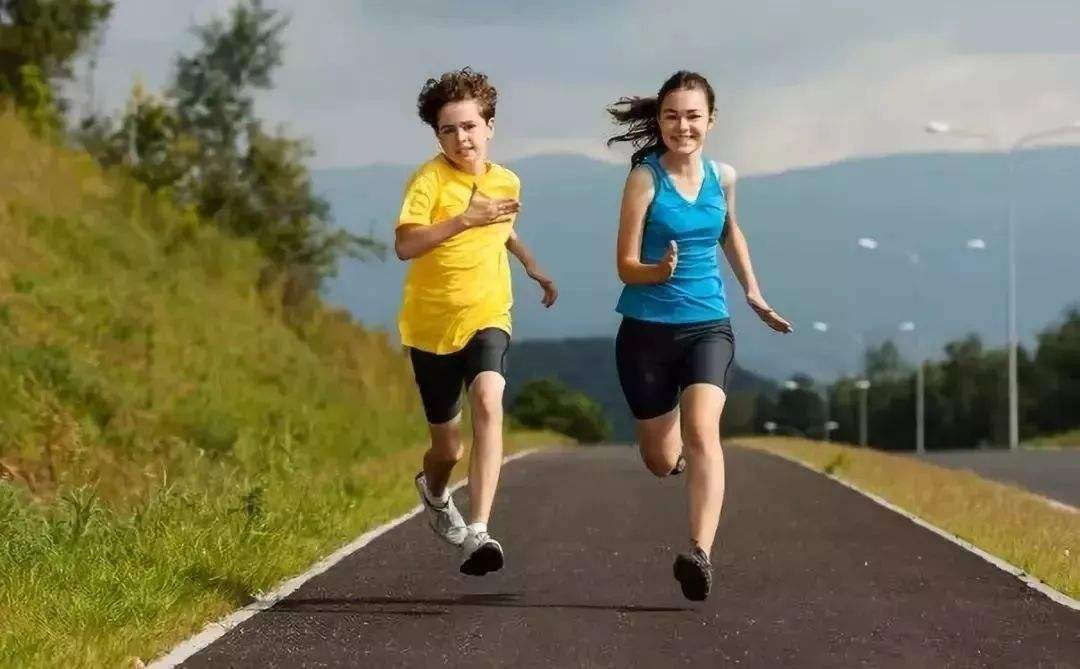 血管堵塞脚先知,脚毛细血管堵塞的十大征兆