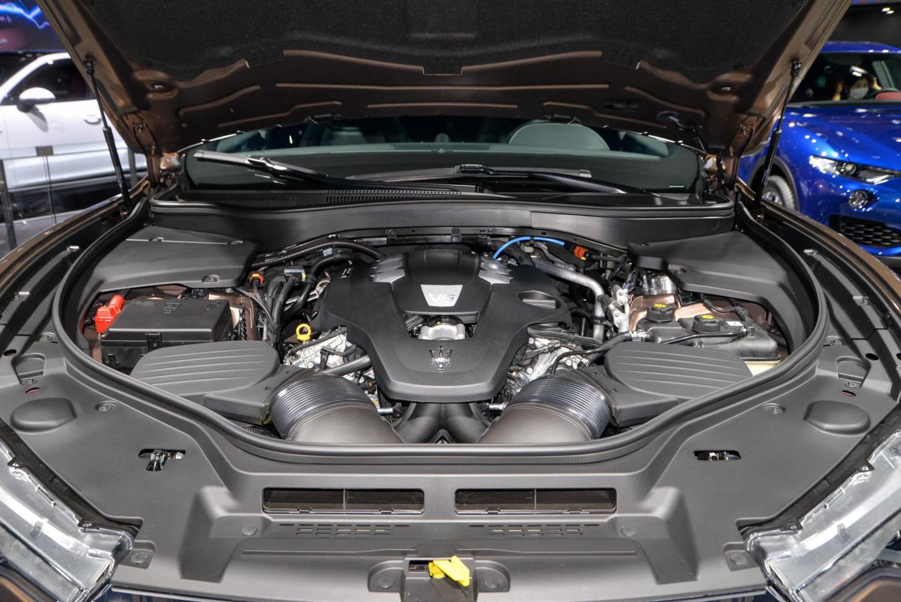 玛莎拉蒂levante2016款3.0ts标准型,玛莎拉蒂levante推出限量版