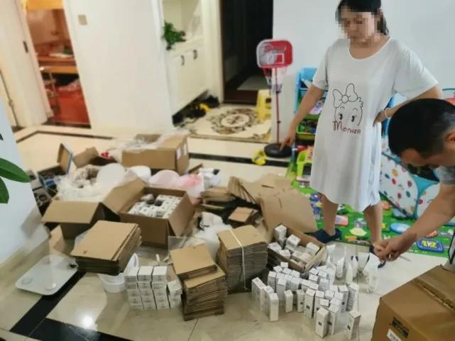 吐了！这些售价上千元的网红面霜，原料低至2元，产自厕所，或致皮肤癌…