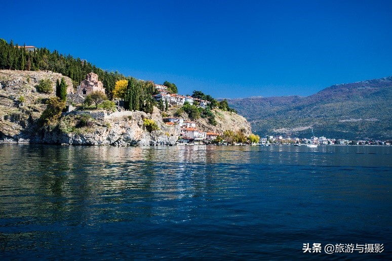 5万多人口的古城：安守一个“淡水海”，尽享一片“深邃蓝”