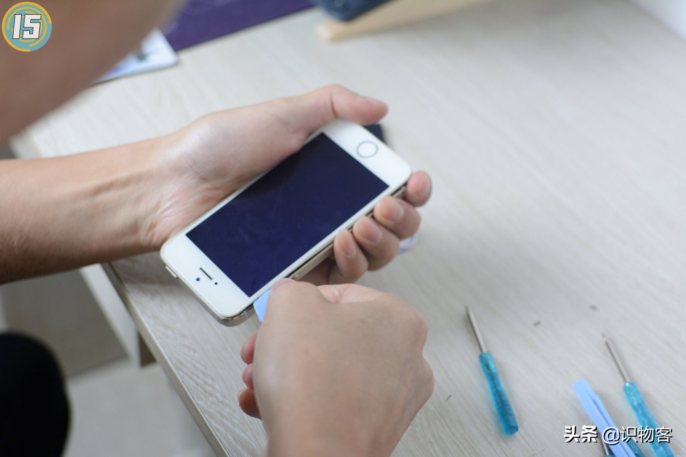 用了五年的iphone5s,用了五年的iphone6s换电池