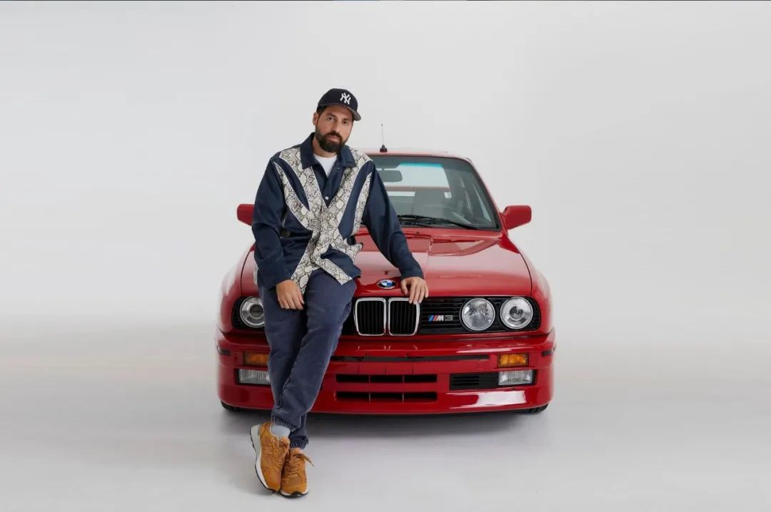 涨见识了!原来很多开宝马的都有一面鞋墙,穿的球鞋不上千就上万