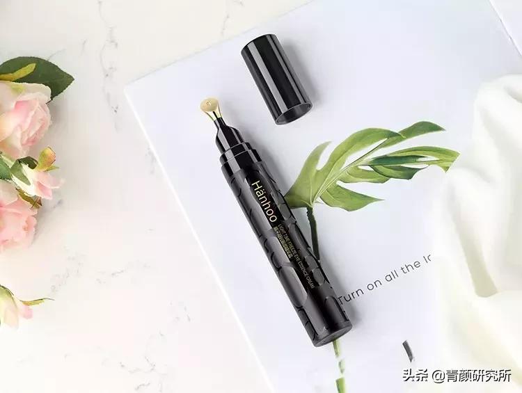 熬夜了眼睛看东西有点模糊,熬夜眼睛看起来特没精神