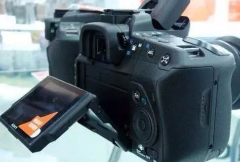 为什么拍的视频很不清晰,为什么你拍的视频这么糊没有质感