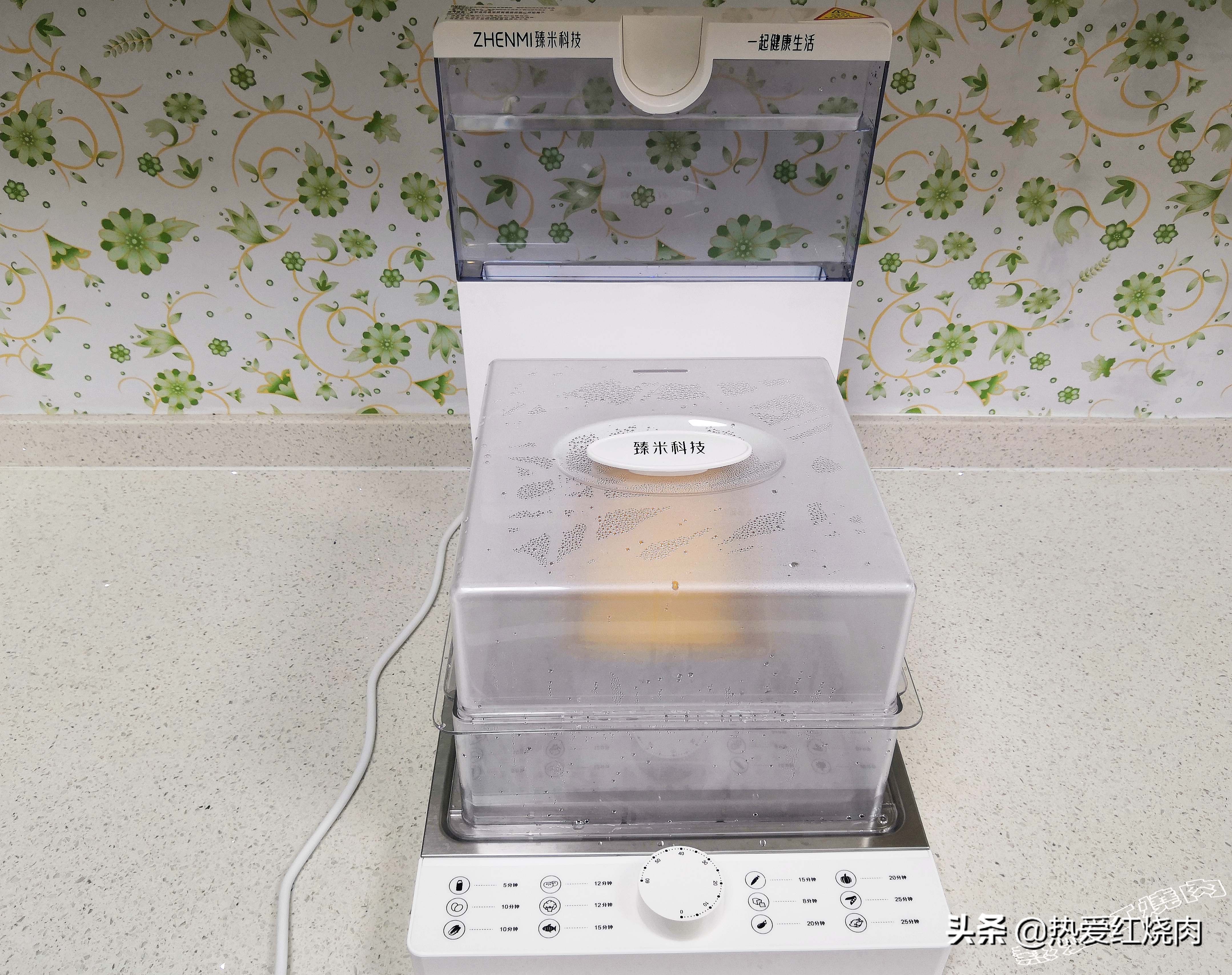 如果你做的面包总是很硬，一定试试这个做法，柔软拉丝还不用烤箱