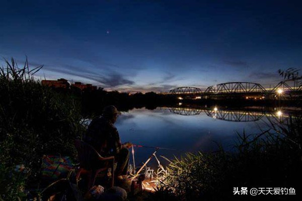野钓夜钓的五个小窍门,野钓夜钓技巧全攻略