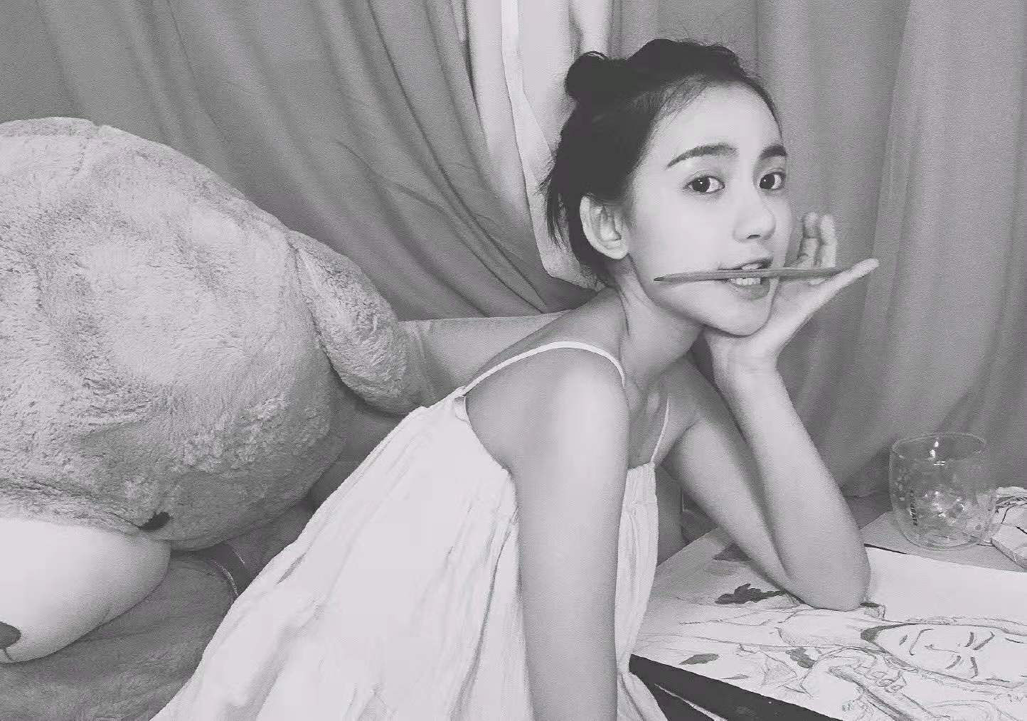 最美校花成为最顶级游戏陪玩，月入五位数？看到照片网友酸了