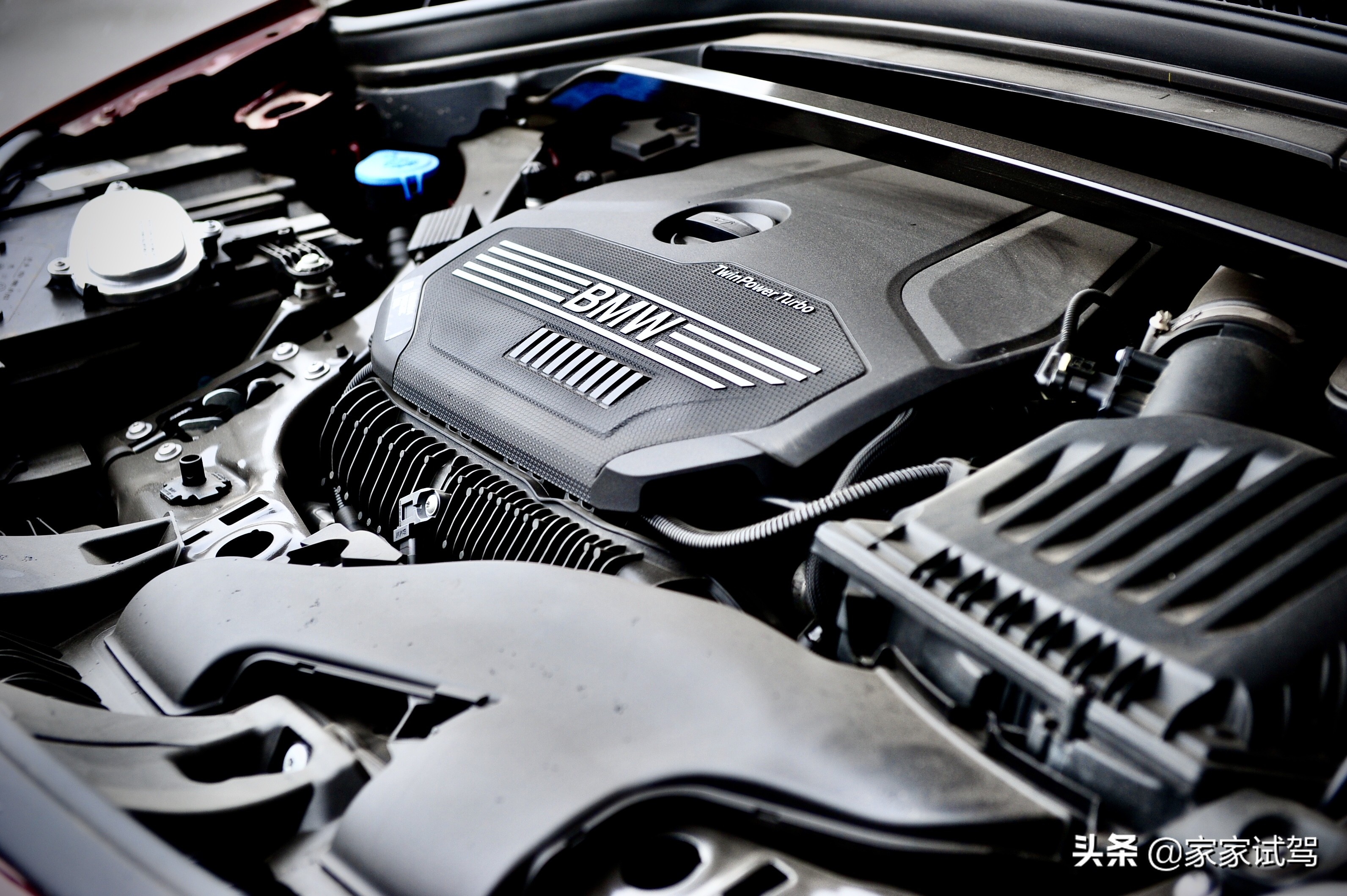 当新BMWX1遇见奔驰GLB，论一台紧凑型SUV该有的样子