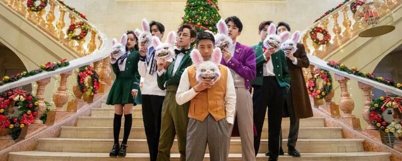 孤儿被收养哭了,孤儿被收养后本以为可以改变命运