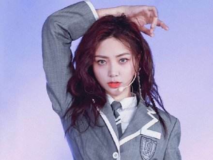 青春有你2总决赛刘雨昕断层出道,青春有你2总决赛舞台刘雨昕