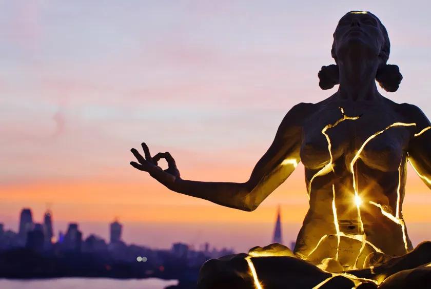 地球的雕塑,地球上的奇异建筑