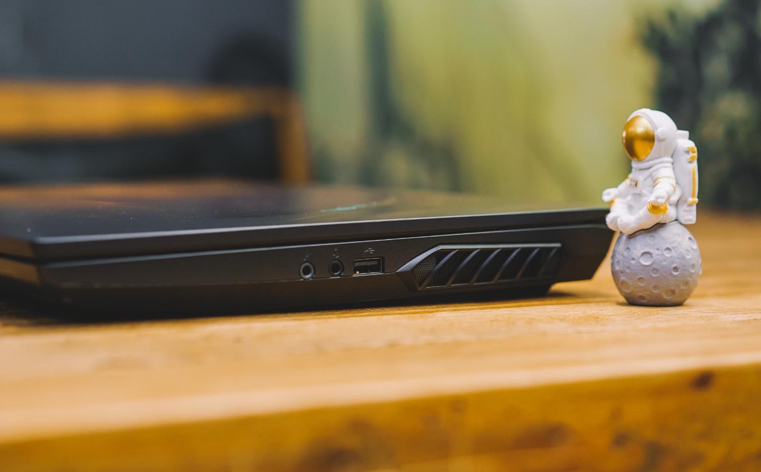 炫龙m7-e8s3怎么样,炫龙m7e6s3优缺点