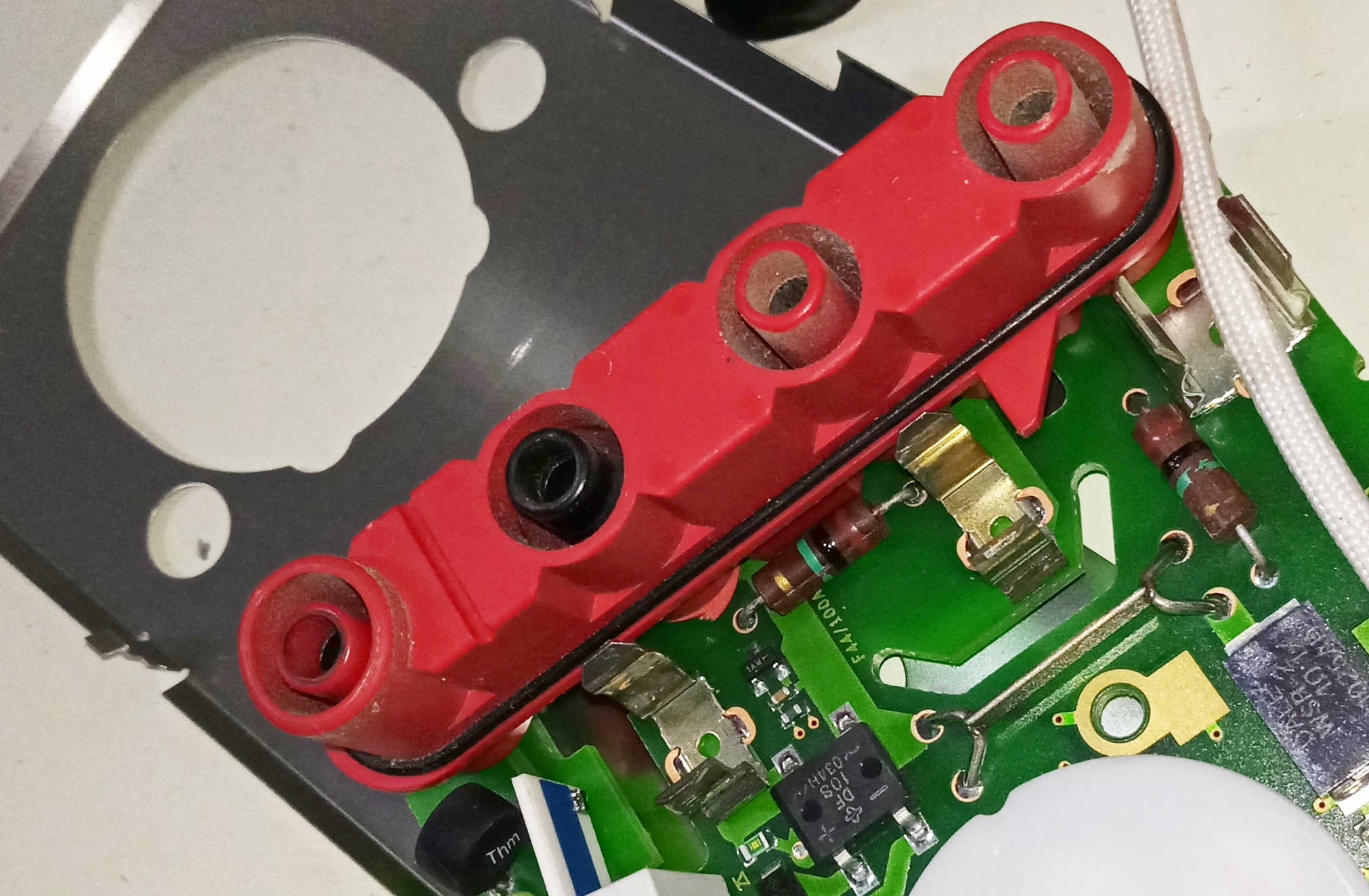 福禄克2万多万用表,福禄克87v拆解