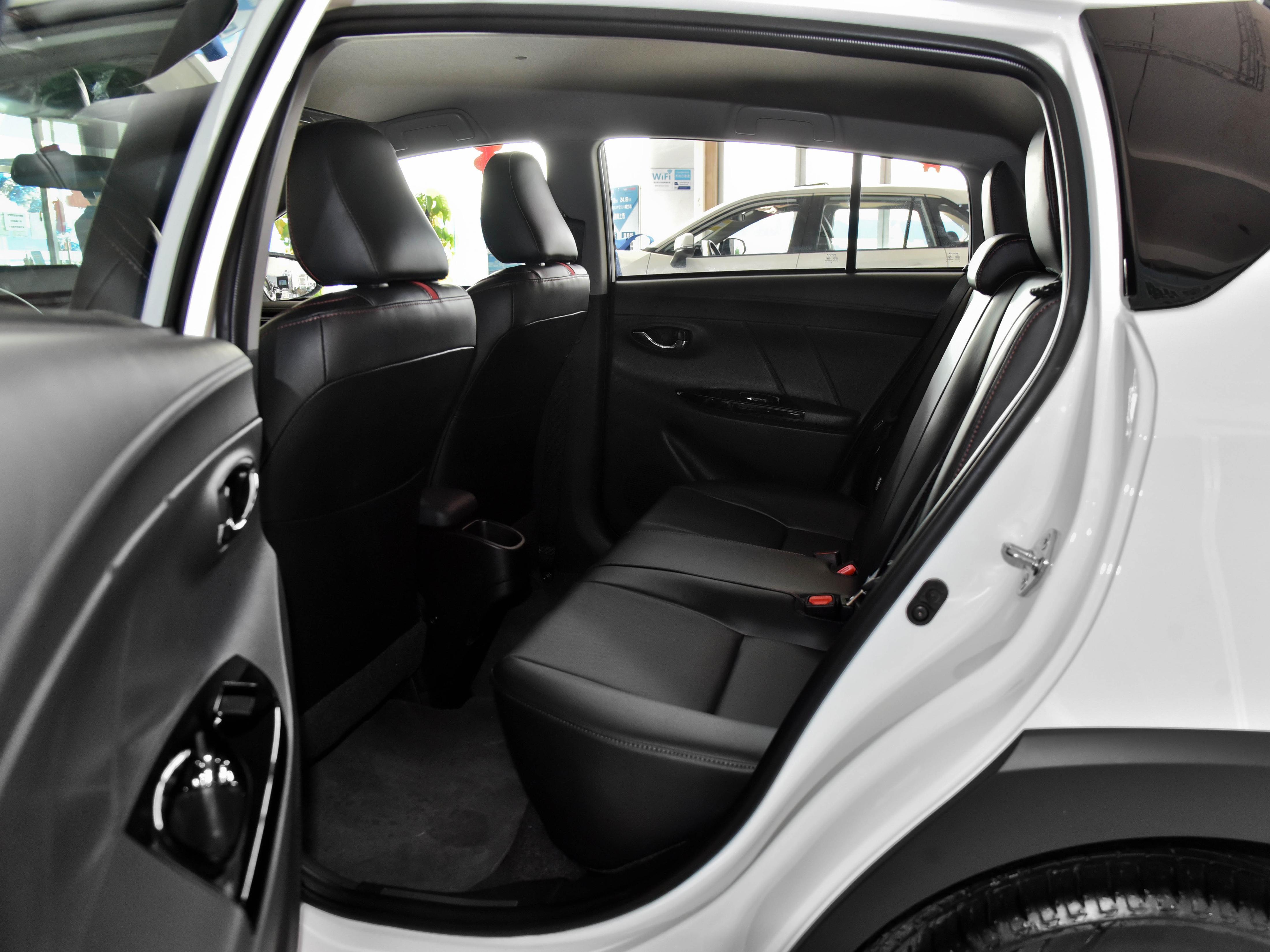 外形好看低油耗汽车排行榜,丰田yarisl致炫1.5t都有哪些功能