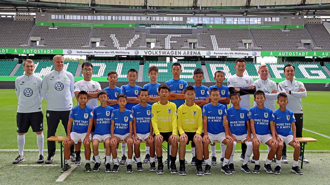 中国足球小将无畏向上砥砺前行,少年强则中国强足球