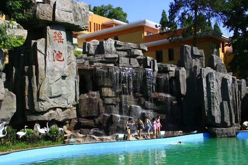 中国十大温泉城市,中国特别有名的十大温泉馆