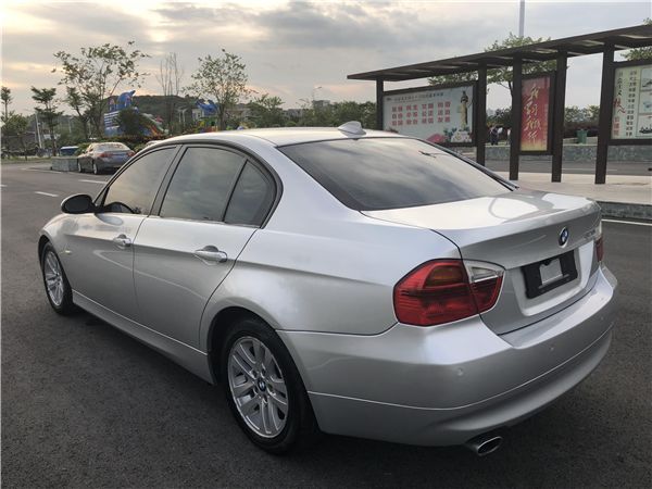 2009宝马320i车况,老款宝马320i二手车