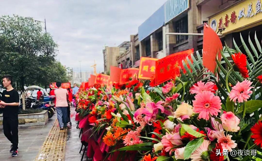 大丰最火爆的美食街,大丰有什么小吃一条街