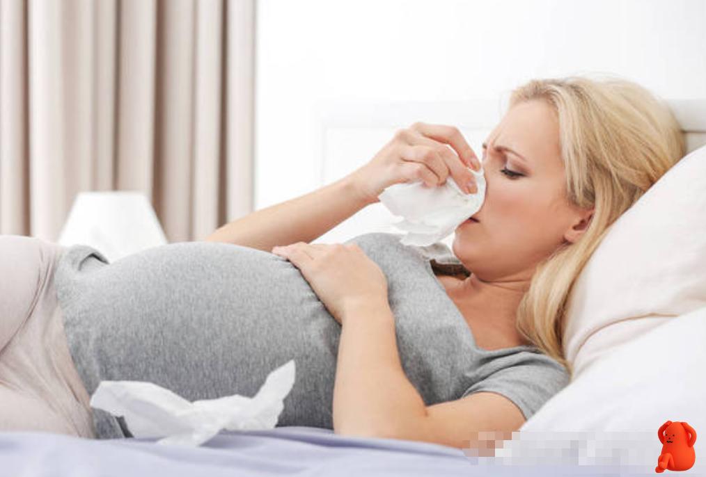 孕妈打喷嚏时胎儿会有什么反应,孕妈妈打喷嚏胎儿会什么反应