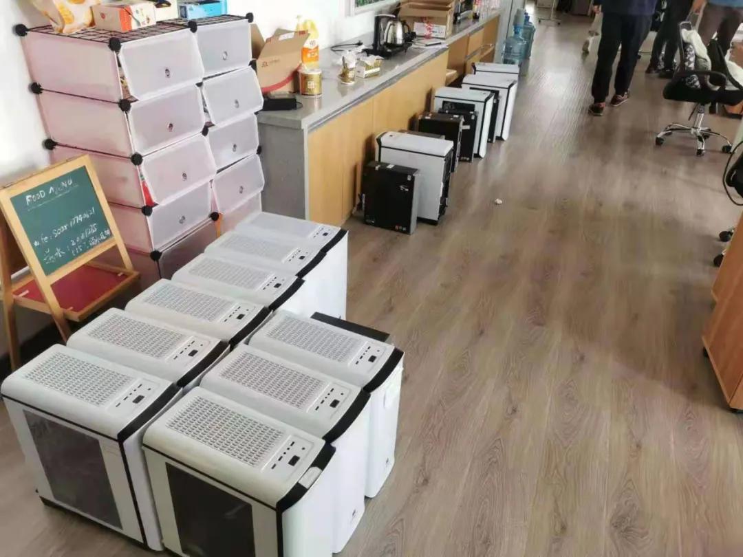 能赚钱的游戏电竞app,疯狂赚钱小游戏软件