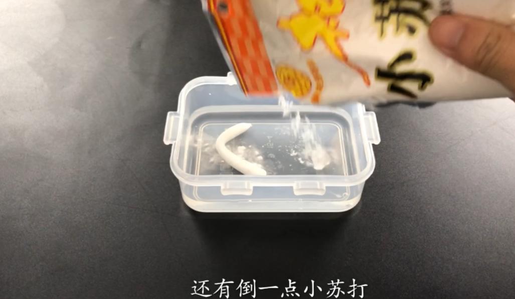清洗油烟机重油污小妙招,油烟机陈年重油污怎么快速清理