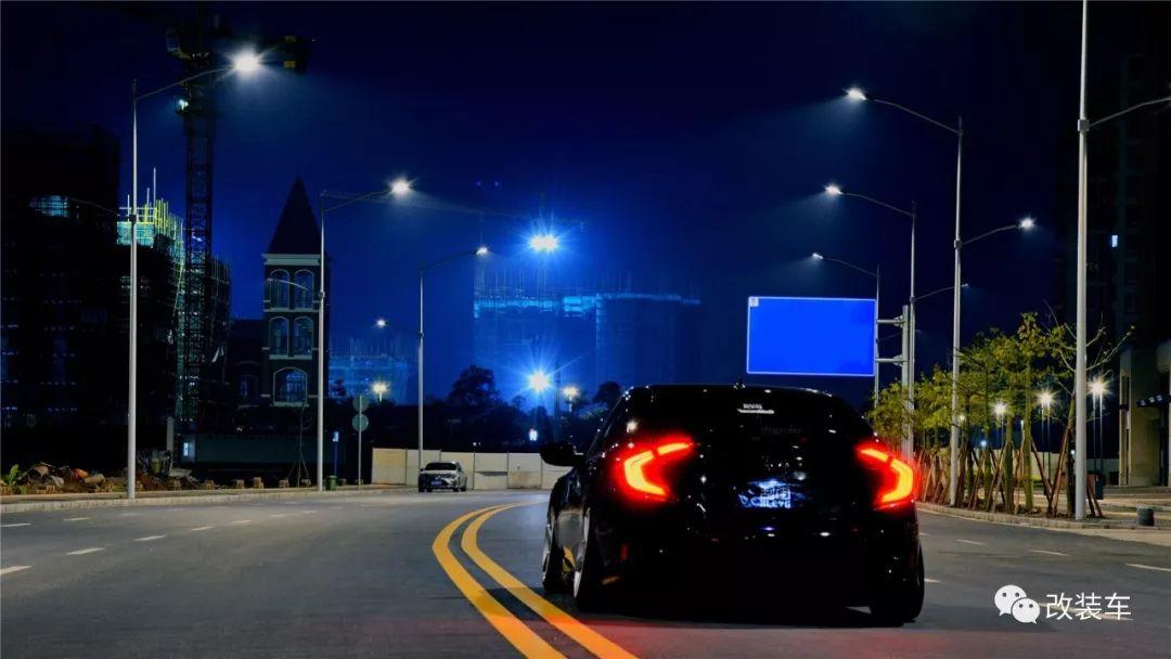 我不再是秒天秒地的10代思域,而是不务正业的手动玩家!