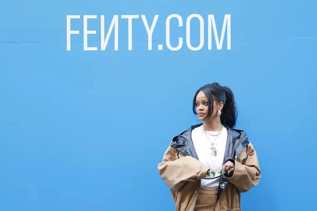 全球最富歌手rihanna,rihanna美国女星